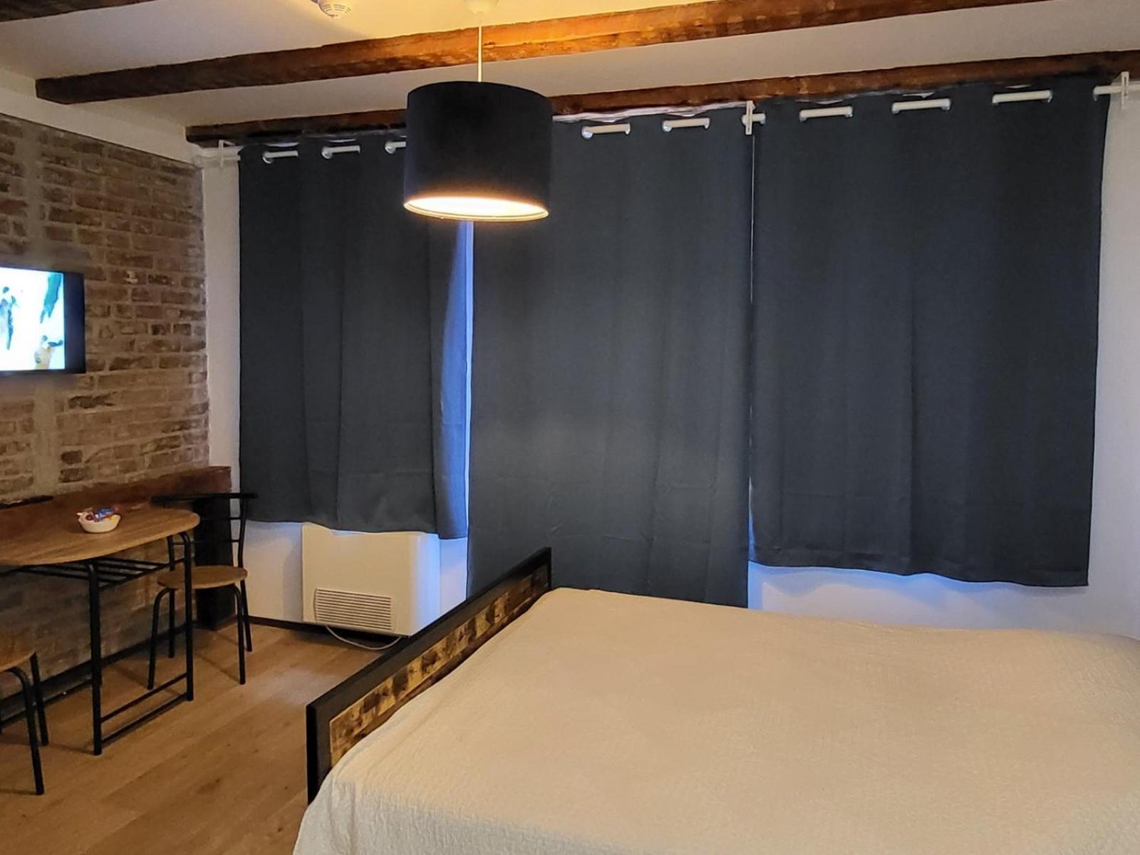 Apartment By The River Ni Extérieur photo