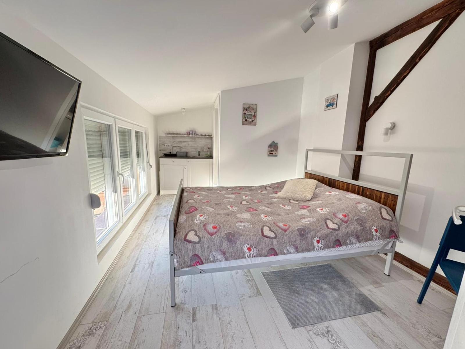 Apartment By The River Ni Extérieur photo