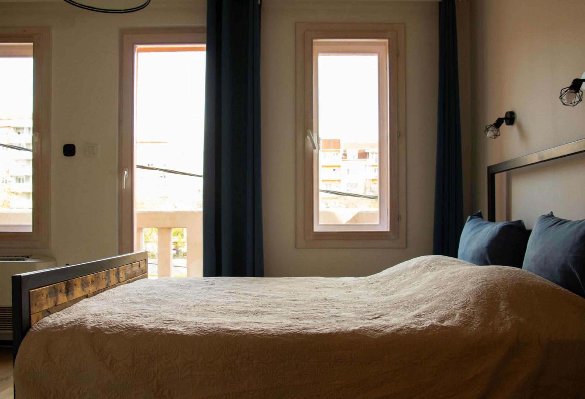 Apartment By The River Ni Extérieur photo