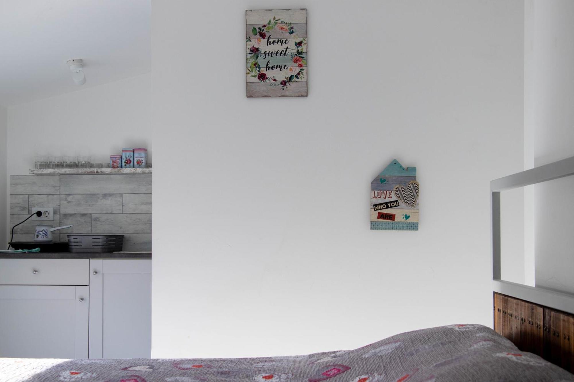 Apartment By The River Ni Extérieur photo