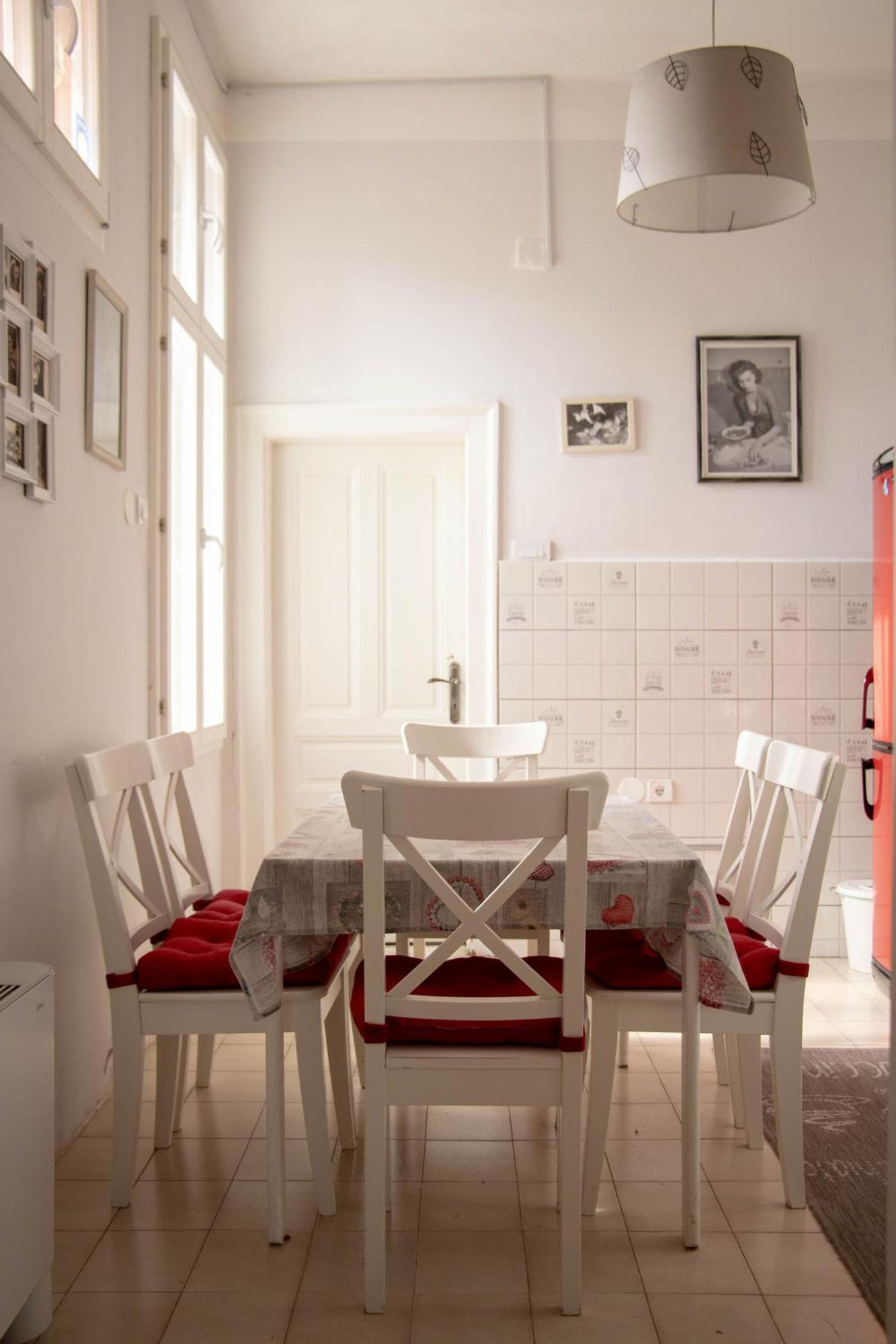 Apartment By The River Ni Extérieur photo
