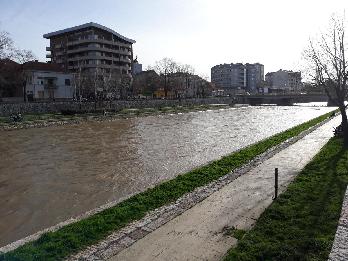Apartment By The River Ni Extérieur photo